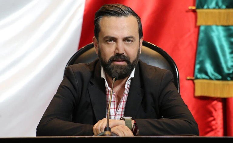 Arturo Ávila exige a Enrique Inzunza dejar su escaño para evitar un desgaste electoral a Morena