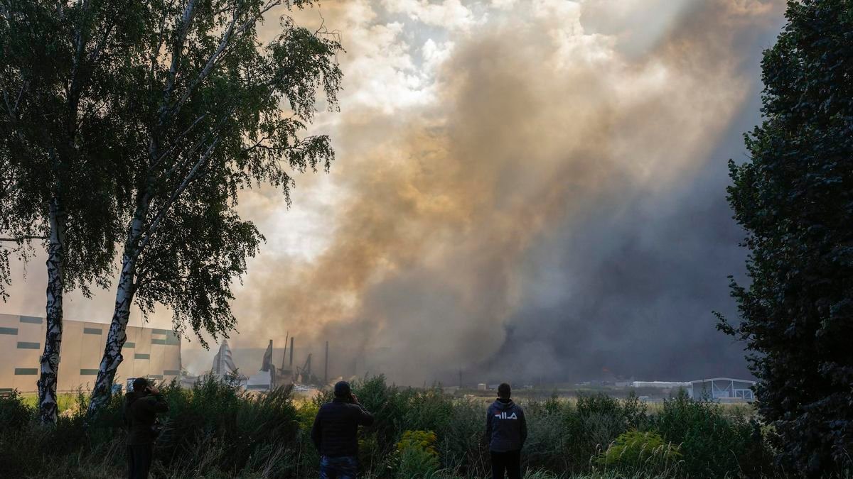 Ataque con drones rusos contra un depósito de municiones en Kiev deja un trágico saldo de 27 fallecidos