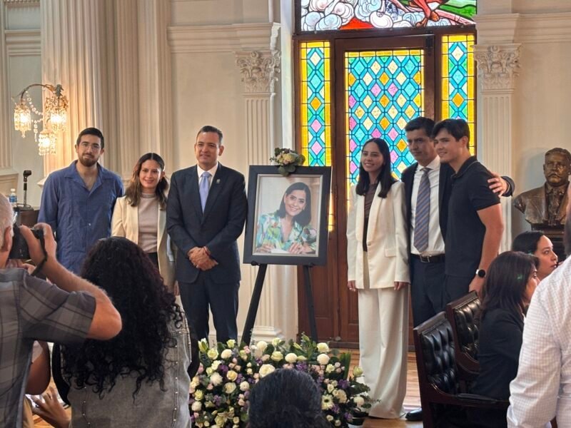 Ayuntamiento de Chihuahua rinde emotivo homenaje póstumo a la regidora Patricia Ulate Bernal