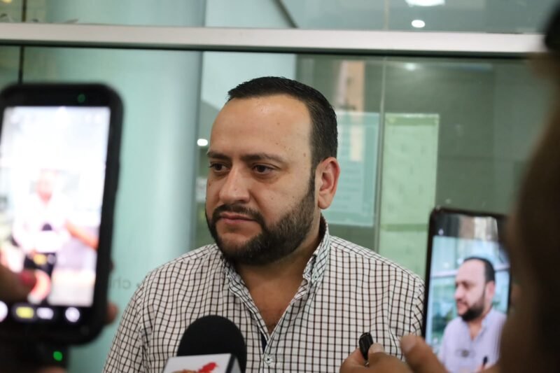Critica diputado del PRI el retorno de Rubén Rocha Moya y lanza duras acusaciones contra el oficialismo