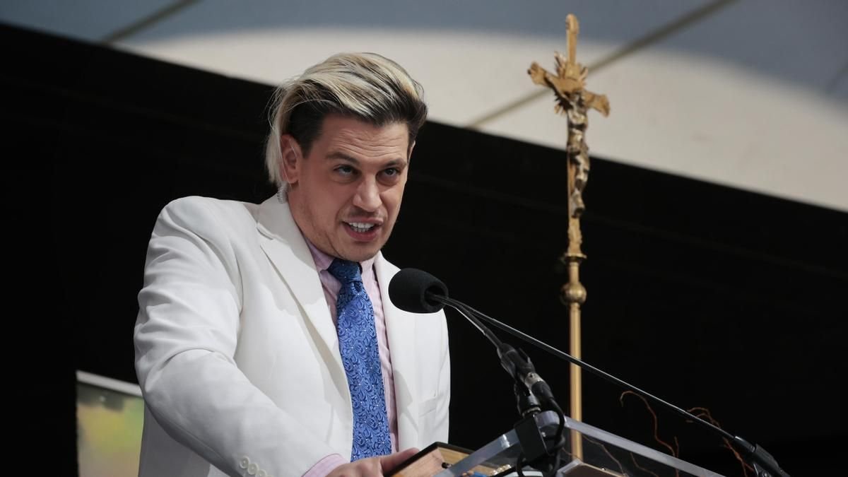 El Servicio de Inmigración y Aduanas de Estados Unidos detiene al activista ultraderechista Milo Yiannopoulos