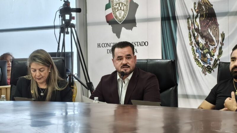 Exigen en el congreso chihuahuense mayor claridad en la entrega de puestos para profesores