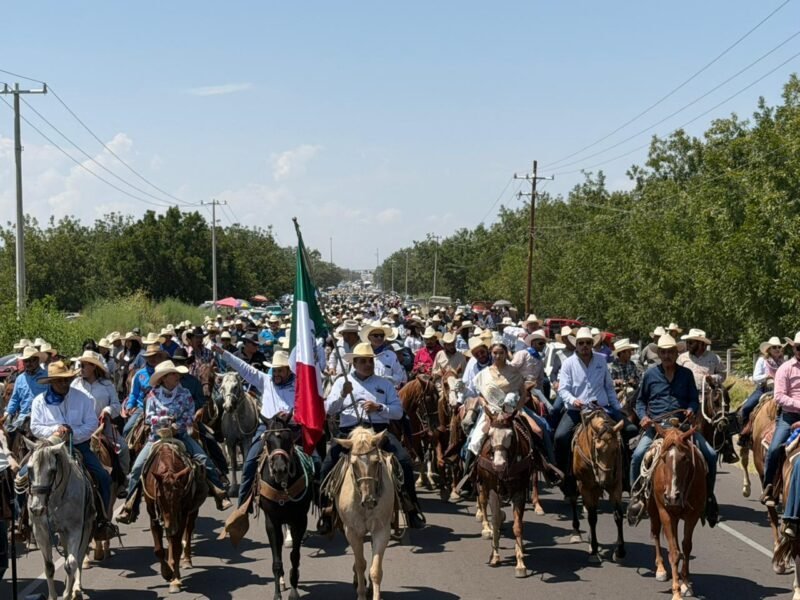 Exitosas festividades en Camargo: la Cabalgata Santa Rosalía 2026 convoca a miles de jinetes