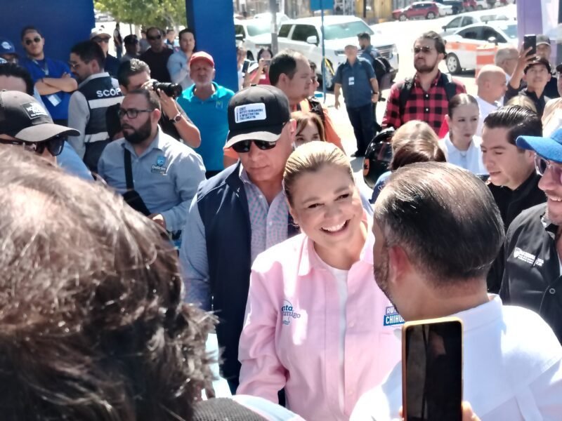 Gobernadora supervisa obras de modernización en el Hospital Regional de Delicias