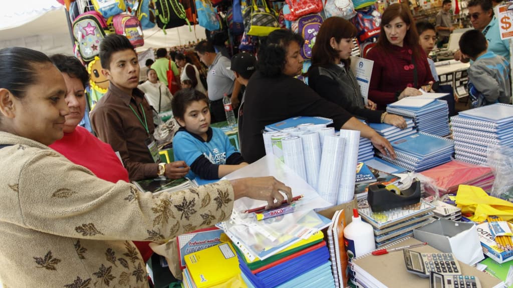 Guía completa de las jornadas escolares en Nezahualcóyotl con venta de útiles y trámites gratis