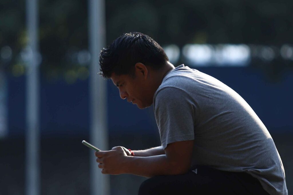 Guía definitiva para evitar la suspensión de tu celular y registrar tu número con el CURP