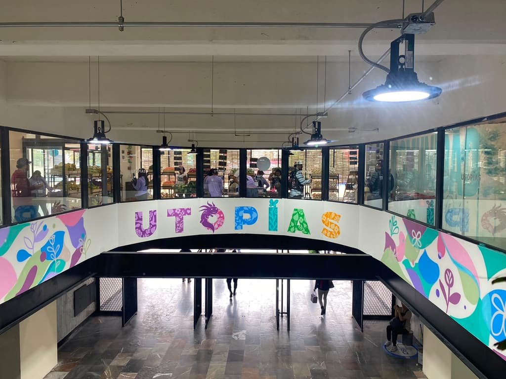 Inauguran la Utopía México-Tenochtitlán: un centro creativo con videojuegos y música sobre el Metro capitalino