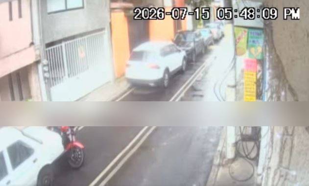 Inseguridad en Coyoacán: captan en video a banda criminal asaltando pollerías de la misma colonia