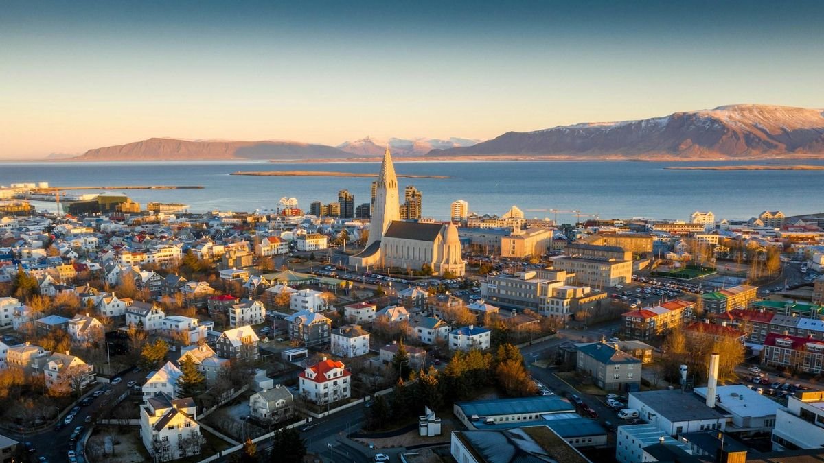 Islandia acude a las urnas en un referéndum decisivo sobre su posible integración en la Unión Europea