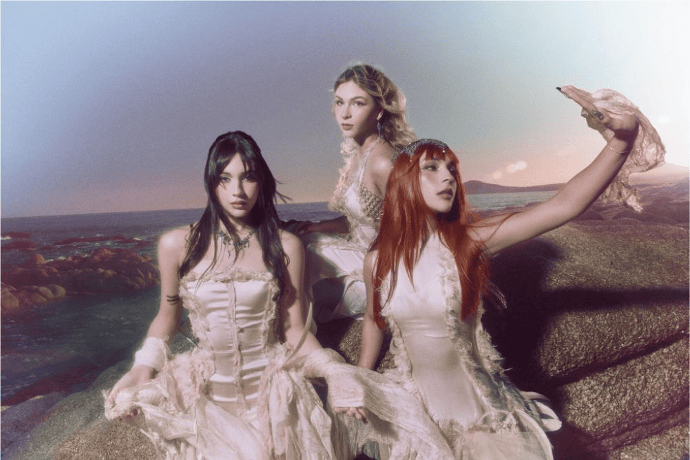 La agrupación mexicana The Warning rompe esquemas internacionales con el estreno de su nuevo disco
