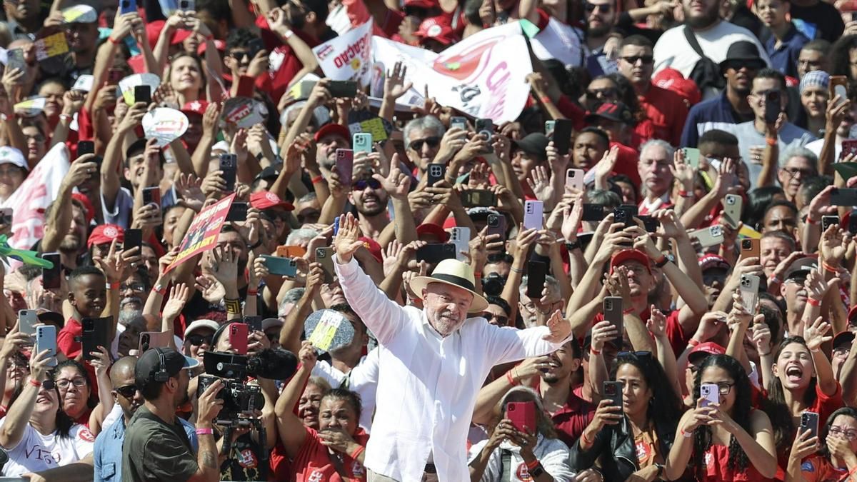 La batalla electoral en Brasil se tensiona ante la creciente injerencia de la ultraderecha global y la Casa Blanca