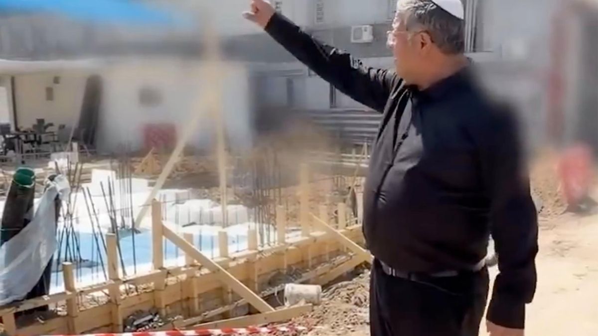 Ministro israelí difunde imágenes de la construcción de un complejo de horcas destinado a palestinos