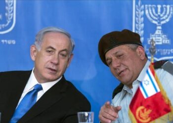 Por qué la fachada de moderación del principal rival de Netanyahu no alterará la política de Israel Por qué la fachada de moderación del principal rival de Netanyahu no alterará la política de Israel