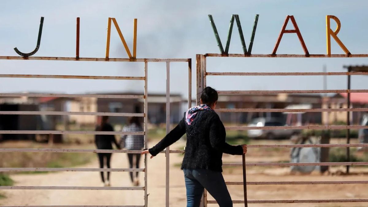 Refugio y autogestión femenina: dentro de la aldea siria donde los hombres no pueden residir