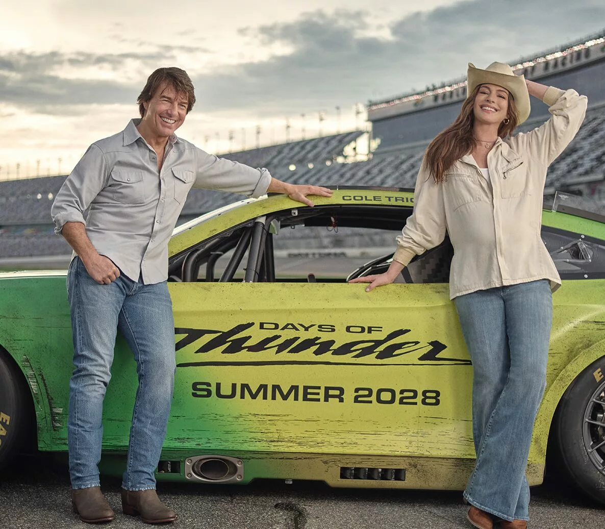 Revelan el primer póster oficial de la esperada secuela de días de trueno con Tom Cruise y Anne Hathaway