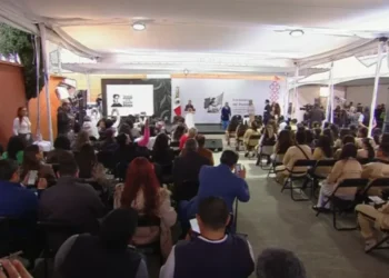 Sheinbaum presenta estrategia para atender la salud mental en secundaria y bachillerato