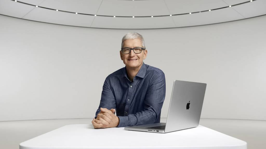 Tim Cook pone fin a su etapa como consejero delegado de Apple y cede el testigo a John Ternus