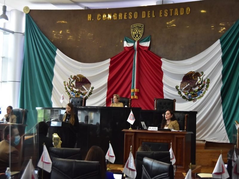 Aprobar la medalla al mérito turístico y reformas integrales para impulsar el sector en Chihuahua