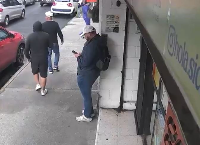 Asalto a mano armada en la alcaldía Benito Juárez queda captado en video