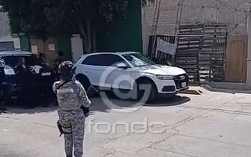 Ataque armado en Tultitlán deja un fallecido y un lesionado a bordo de un vehículo