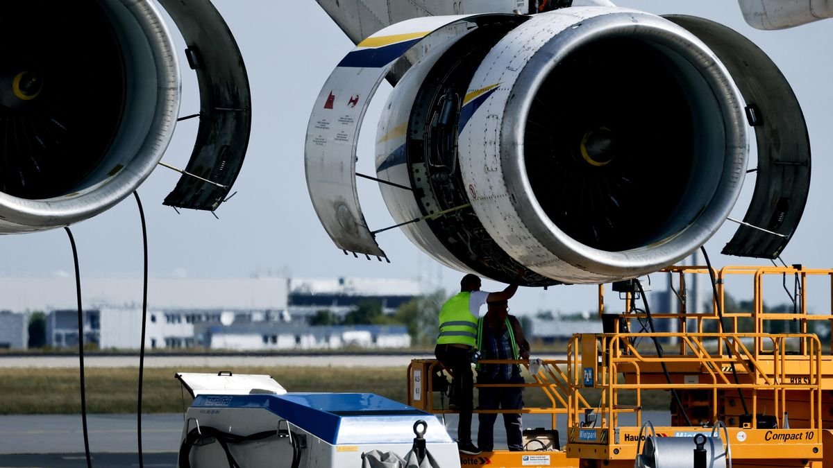 Berlín responsabiliza a Moscú por un sabotaje con drones explosivos en una terminal aérea germana