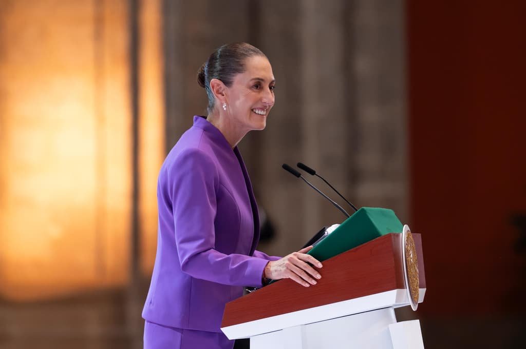 Claudia sheinbaum encabeza su segundo informe de gobierno y reitera la independencia y dignidad nacional