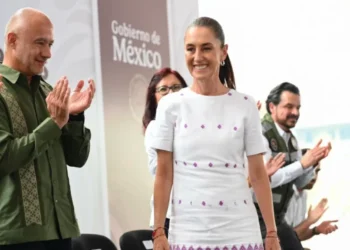 Claudia Sheinbaum resalta los avances del Tren del Norte y la expansión social durante su gira