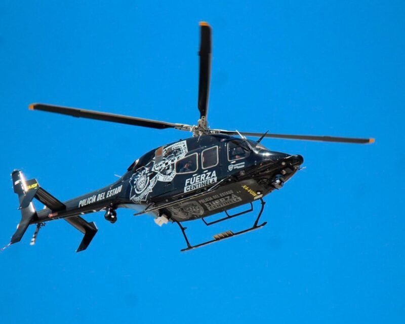 Confirman veinticuatro impactos de bala en aeronave policial tras agresión armada en Coyame
