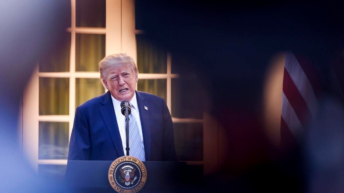 Donald Trump prohíbe el acceso a la Casa Blanca a CNN, MSNOW y Politico por desacuerdos informativos