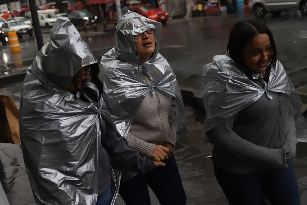 Emiten alerta general en la capital mexicana por un temporal de precipitaciones intensas