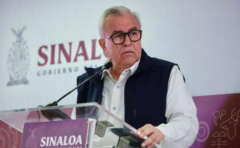 Empresario Ricardo Salinas Pliego causa polémica tras grabar video afuera de prisión en Nueva York
