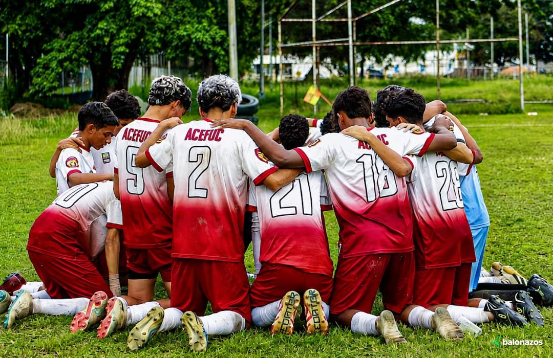 Escuela de fútbol de la Universidad de Carabobo Sub-17 avanza a la gran final del torneo regional
