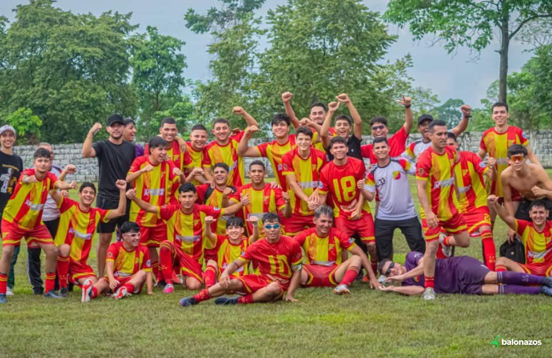 Escuelas Alberto Adriani y William Uzcátegui conquistan el Torneo Apertura en la Liga Nacional de Mérida