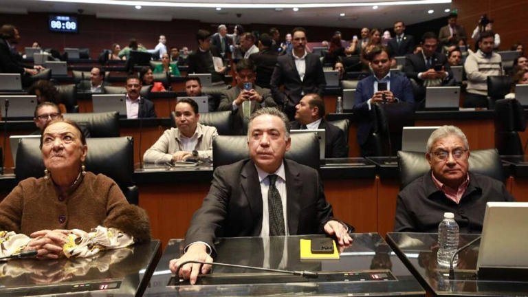Esto es lo que dice la ley sobre las faltas de los senadores y el pago de sus dietas