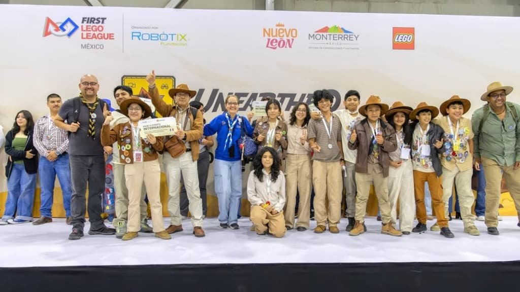 Estudiantes mexiquenses de Zumpango brillan en competencia internacional de robótica celebrada en Australia