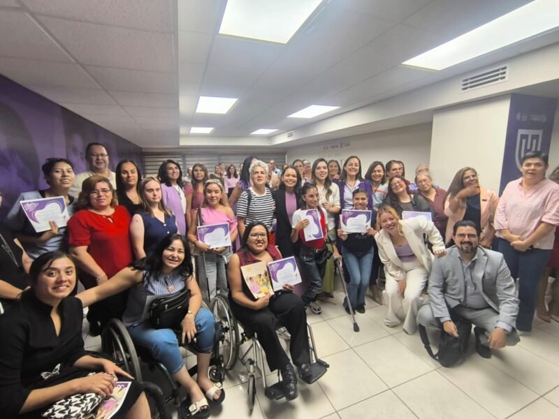 Galardonan en Chihuahua la trayectoria de mujeres con discapacidad en un evento histórico por la inclusión
