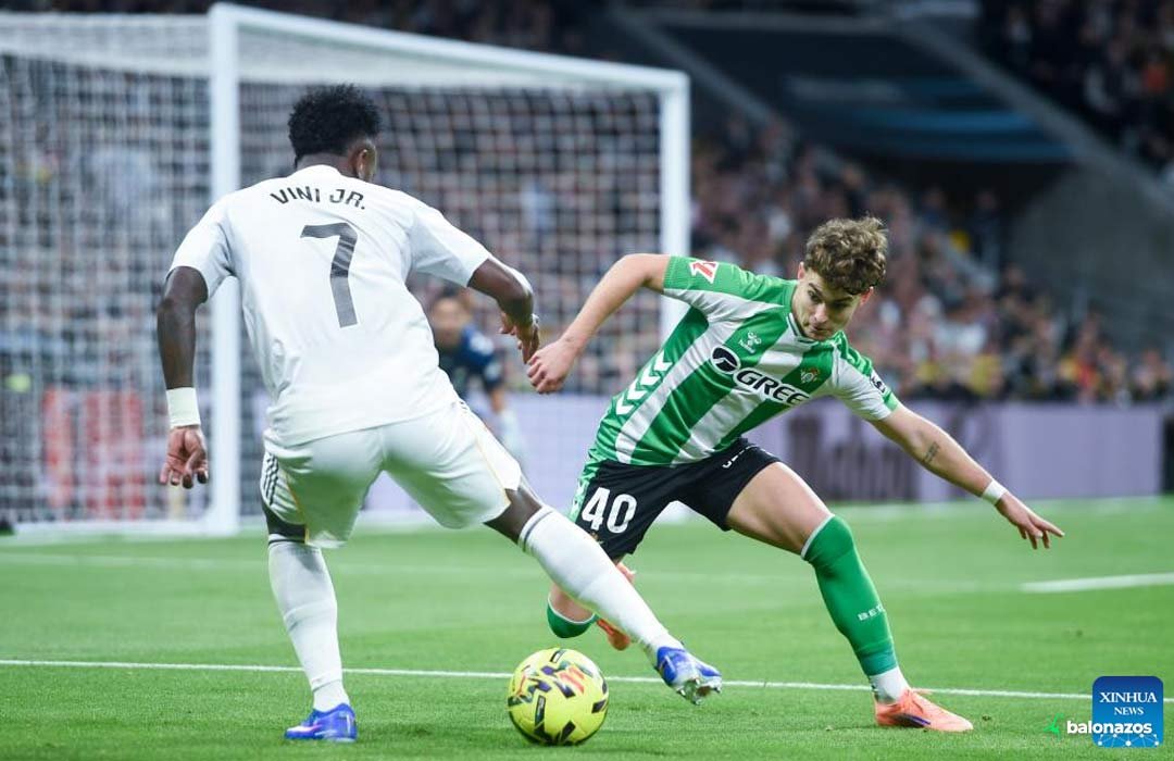 Guía completa de la jornada 4 en la liga española: horarios, transmisiones y duelos estelares