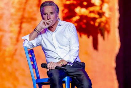 Hito histórico para Ricardo Montaner al dominar por partida triple las listas de Billboard