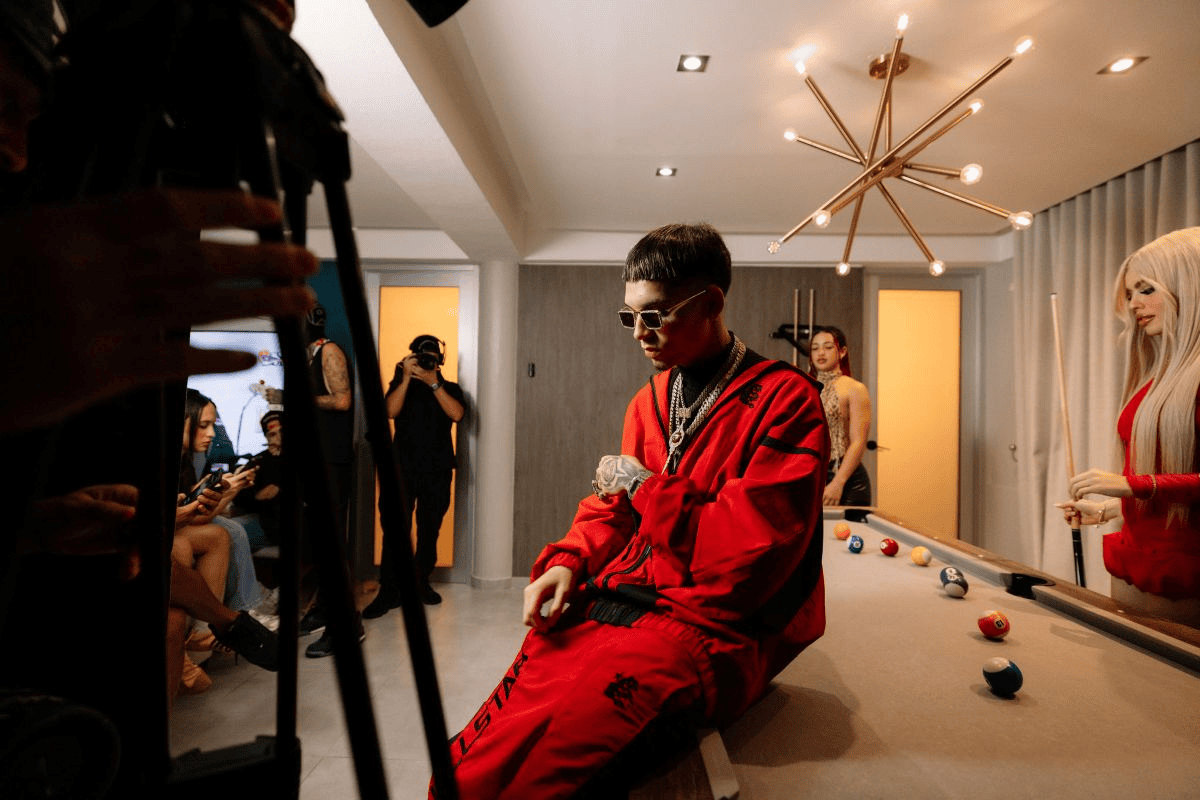 Jon Z consolida su nueva etapa musical con el estreno del sencillo Omillaje
