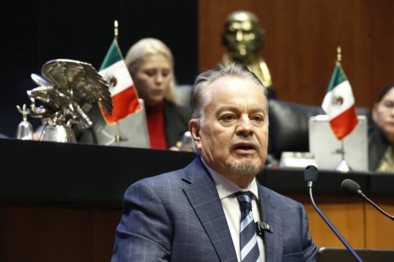 La administración federal confunde el gasto social con desarrollo económico, acusa el senador Mario Vázquez