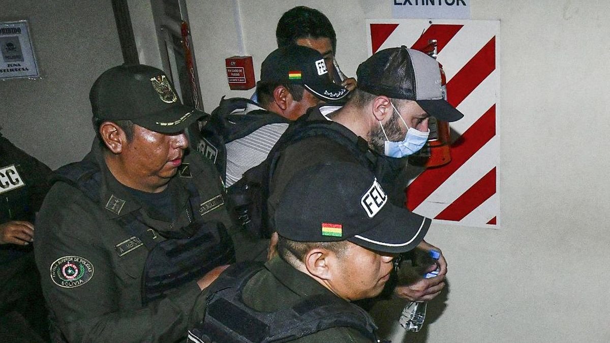 La justicia boliviana investiga al estratega de la ultraderecha regional por enriquecimiento ilícito y contrabando