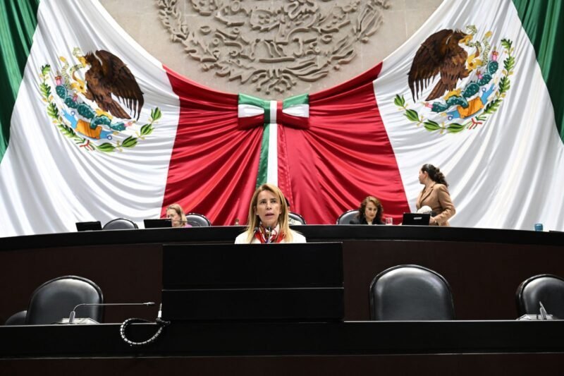 Lanzan convocatoria para que jóvenes chihuahuenses viajen a la Ciudad de México y propongan leyes