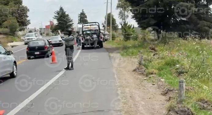Localizan restos humanos en bolsas de plástico a la vera de la carretera Toluca-Zitácuaro
