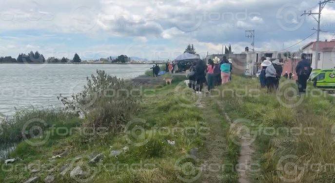 Localizan sin vida a un muchacho tras caer a un cuerpo de agua en Toluca