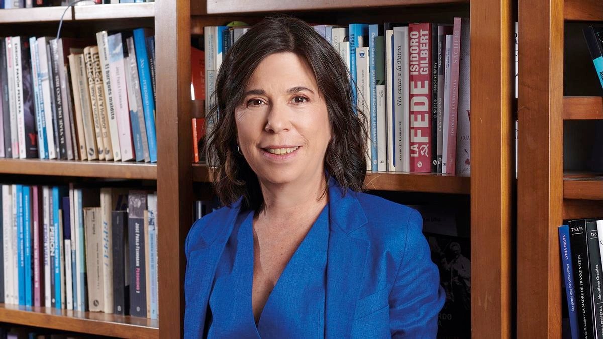 María O’Donnell analiza los convulsos años setenta en Argentina y advierte sobre el negacionismo actual