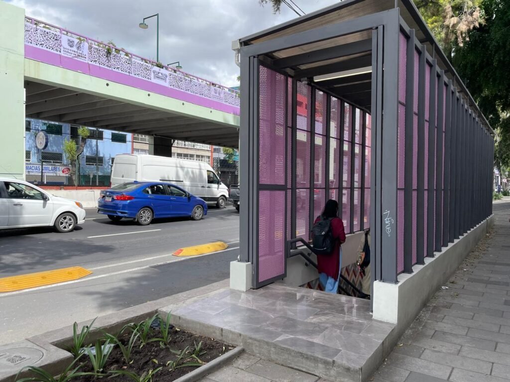 Renovación lenta en Calzada Tlalpan: así operan los primeros pasos subterráneos modernizados en la capital