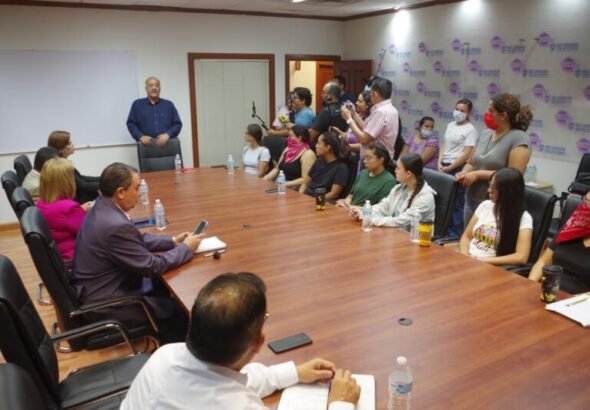 Secretaría de educación abre mesa de diálogo para resolver inconformidades en entrega de plazas al magisterio