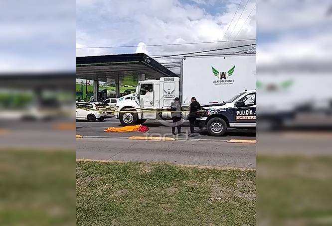 Tragedia vial en Ecatepec: motociclista pierde la vida tras ser arrollado por un camión de carga