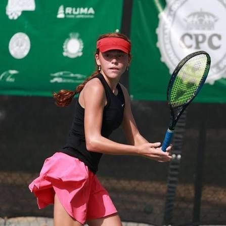Tres tenistas locales avanzan a los cuartos de final del ITF J30 Chihuahua