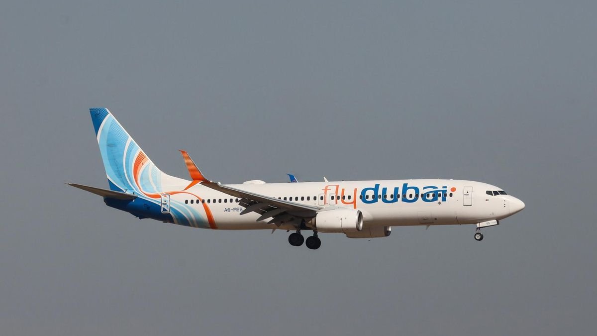 Un violento altercado en cabina obliga a desviar de urgencia hacia territorio saudí un vuelo comercial